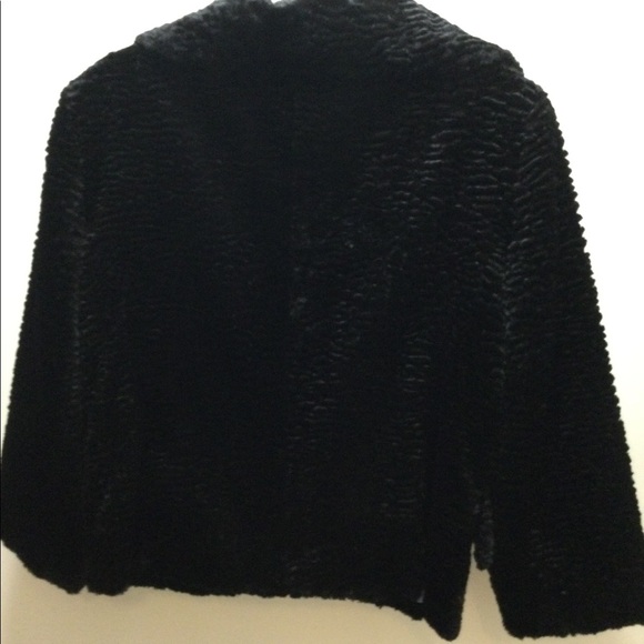 Faux fur retro style crop jacket - Picture 3 of 4